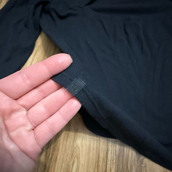 Lululemon Modal Silk Twist-Back Yoga Long Sleeve Shirt Size 4 - Picture 5 of 7